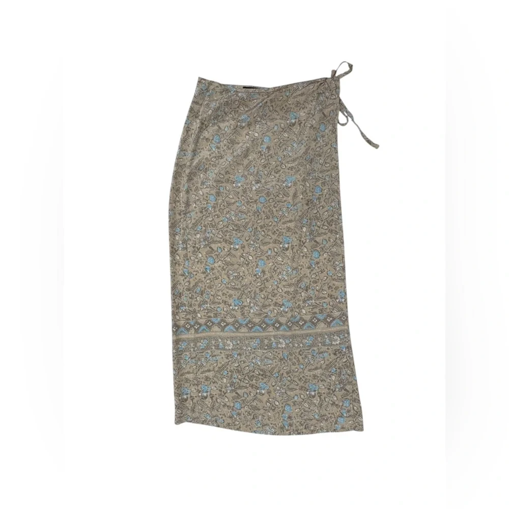 The Limited Taupe and Light Blue Floral Tie-Waist Sarong - Picture 2 of 6
